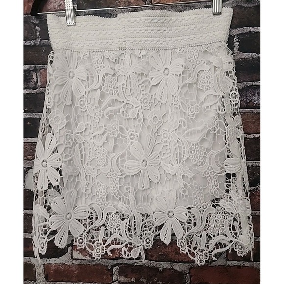 Decree‎ Crochet Skirt White Small Beach Swim Cover Up Bride Bachelorette Bridal - Picture 5 of 10